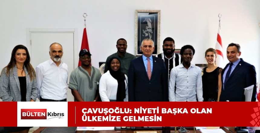 ÇAVUŞOĞLU, NİJERYALI ÖĞRENCİLERLE BULUŞTU